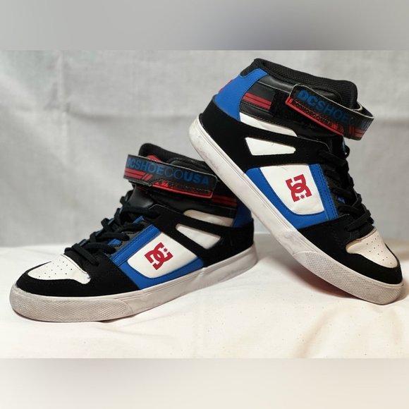 Kids DC High Tops size 6 - Picture 1 of 3